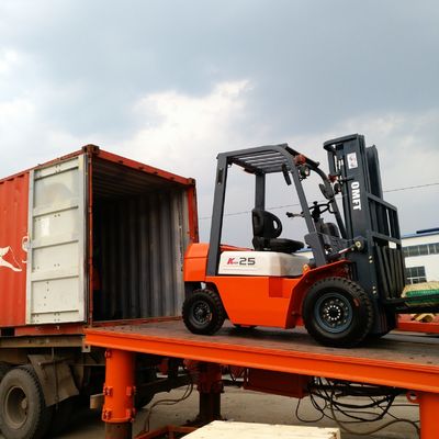 2.5ton Gasoline Forklift with Wide-View Mast and Japan Nissan Engine The Stacking Expert
