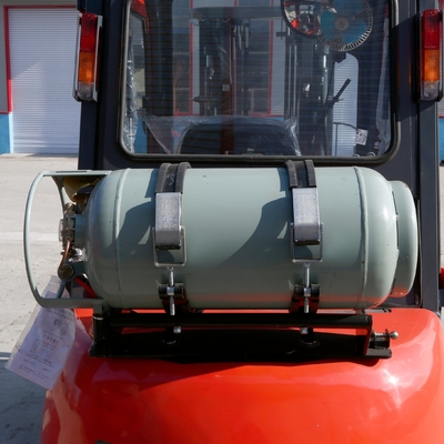3t LPG/Gasoline or Double Fuel Forklift with Side Shift Cabin Solid Tire EPA Certificated