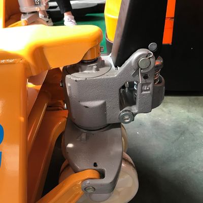 2.0 T Red Steel and Rubber Hand Pallet Jack for Heavy Duty Warehouse Material Transport
