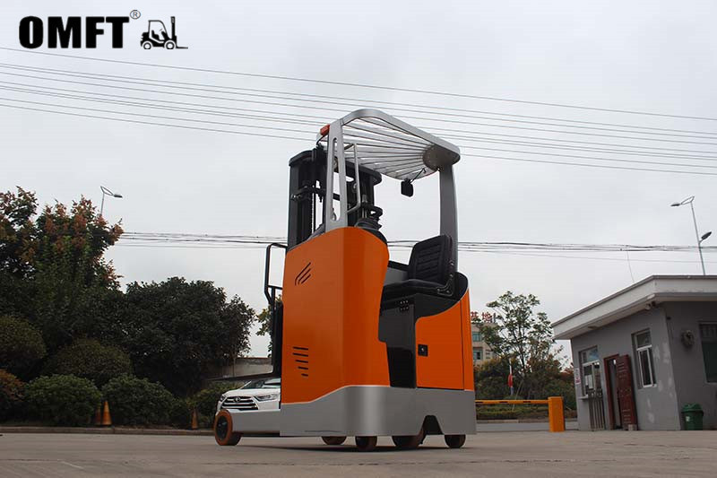 1500kg--3000kg Electric Reach Truck Forklift From Liftking CE ISO SGS Certification